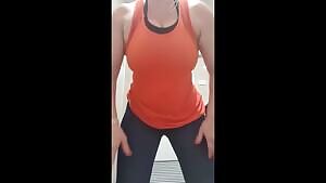 Getting my boobs out in the gym locker room .. i think i hid them well? 😉 xx 55yo  🇦🇺