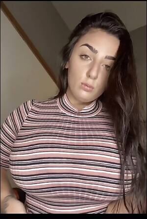 Big Titty Alert!