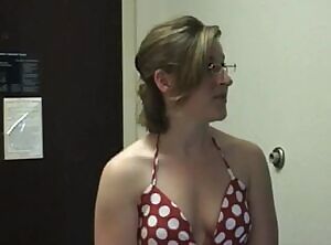 Snooty Actress can't believe this is happening to her