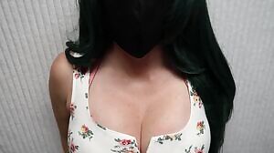 Are you ready for me to steal more of your size little one? 👩‍👦