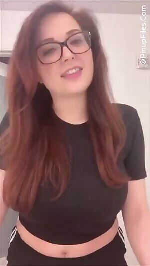 do you like big boobs umm go check her MegaUnlocked ---> b.link/mimi