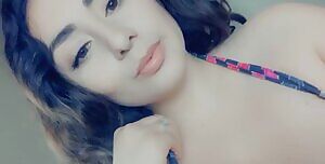 got ready to try a new dick tonight and got flaked on, oh well hope you guys enjoy seeing your fav hotwife