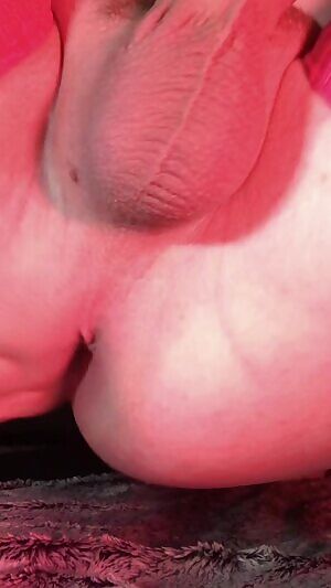 I prefer using a plug but when I’m really thirsty I’ll just suck my fingers for lube and shove 😛
