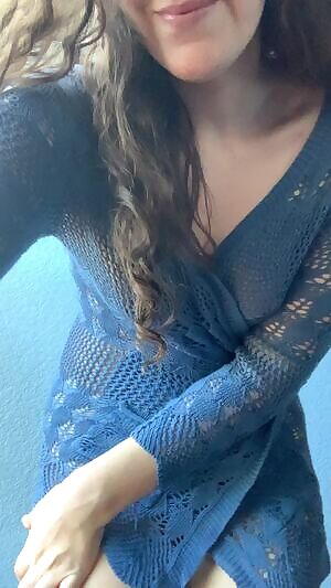 I love cozy and cute sweaters, but I love showing you all my naked body even more :)