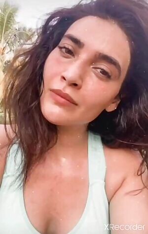 Karishma Tanna after workout inviting everyone