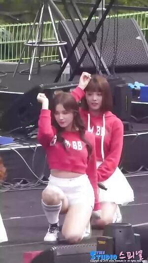 Momoland - nancy