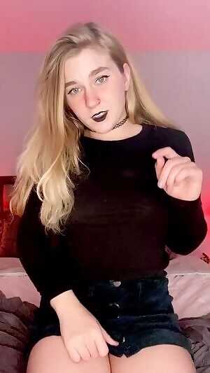 Do you like my lipstick?