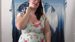 Shy Long Distance Girlfriend gives JOE - New video out today!