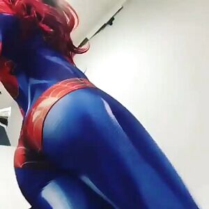 Mary Jane Watson by Soni Aralynn