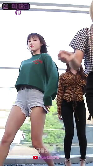 Gfriend Yuju's Panties