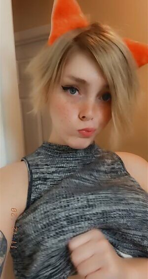 🦊👉🏻👈🏻