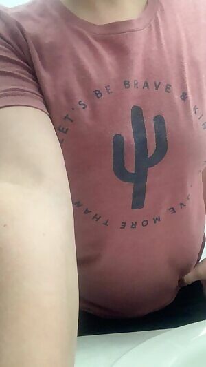 Strip tease Saturday. 😘