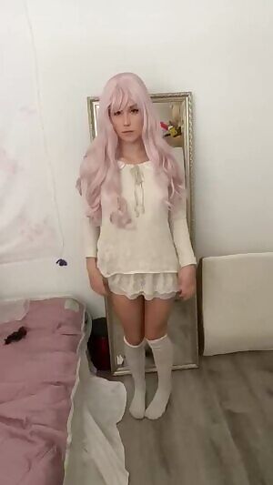 Hope you like my slutty lil t to you 😉