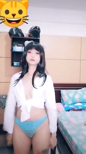 Dancing to Bieber