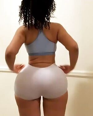 @strellakatuncut
