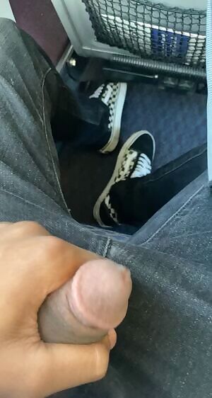 Having some fun on the train 😏