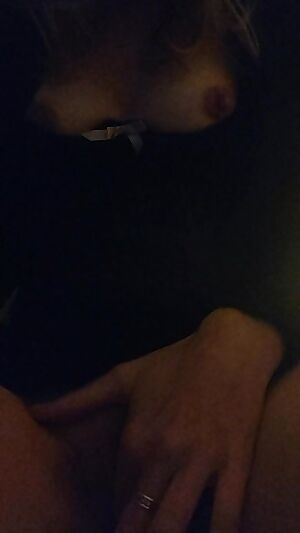 Sorry it's a bit dark, but I still hope you like it 😉