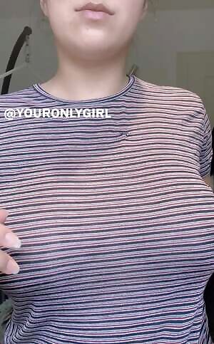 Do you also enjoy a sensual slow tiddy drop? 😇