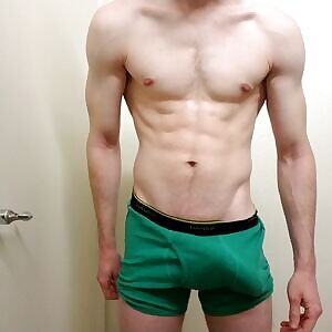 Is my swinging distracting?😉