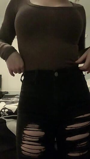4'9