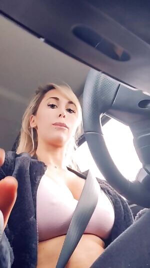 How Bimbo Ubers drive .. I’ll be your Bimbo Boober driver today