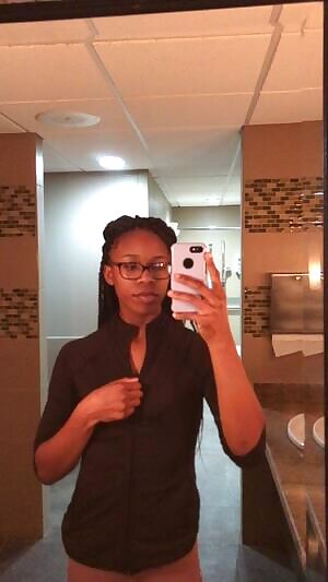 The gym makes me horny 💓