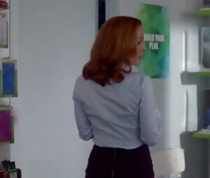 Gillian Anderson Flirting to get what she wants,