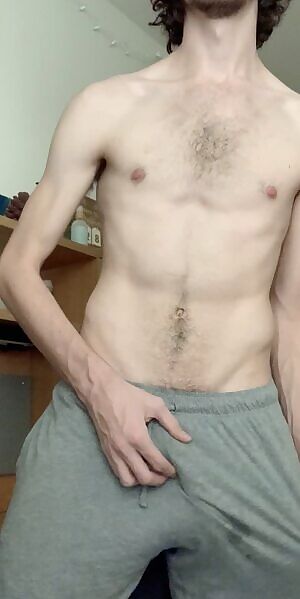 Been making my girl cum all day 😏