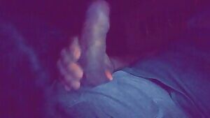 Trying to cum for y’all 😘