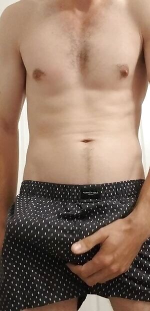 This dad woke up extremely horny this morning. 😏🍆 31m