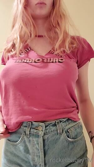 Time for a titty Drop🔥🔥🍈